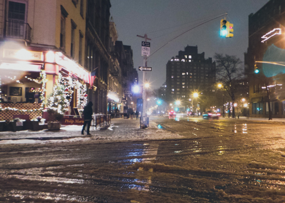 snow and slush in new york during a december snowstorm
