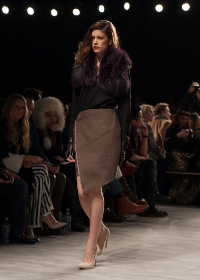 Aubergine fur and asymmetrical skirt | Georgine Fall 2014 | New York Fashion Week